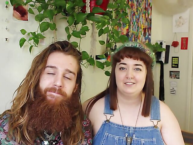 Almond & Stephen - Skinny hippie man and his BBW girlfriend have sex