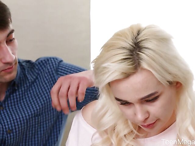 Young blonde student Hanna Rey studying and fucking
