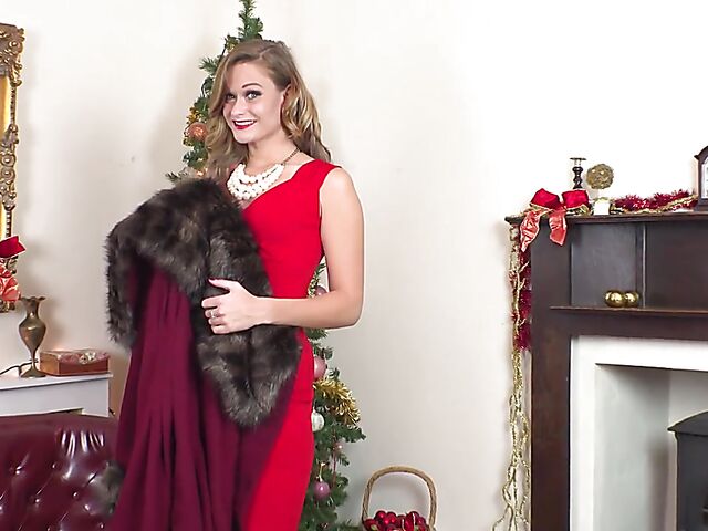 Honour May - British high heels and lingerie solo on Christmas