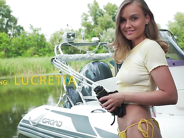 Lucretia's summertime solo outdoor session on a boat