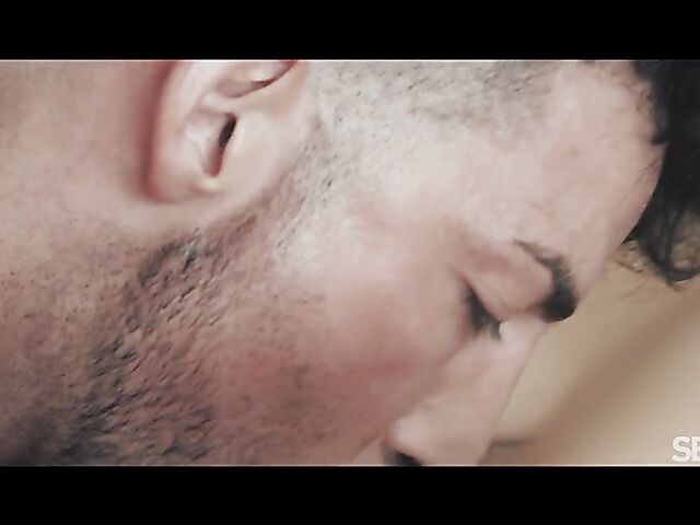 Morning sex in bed with magnificent blonde Sharon White