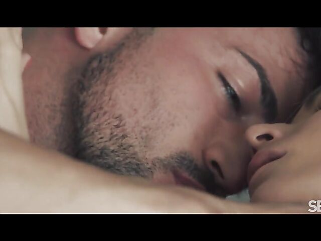 Morning sex in bed with magnificent blonde Sharon White