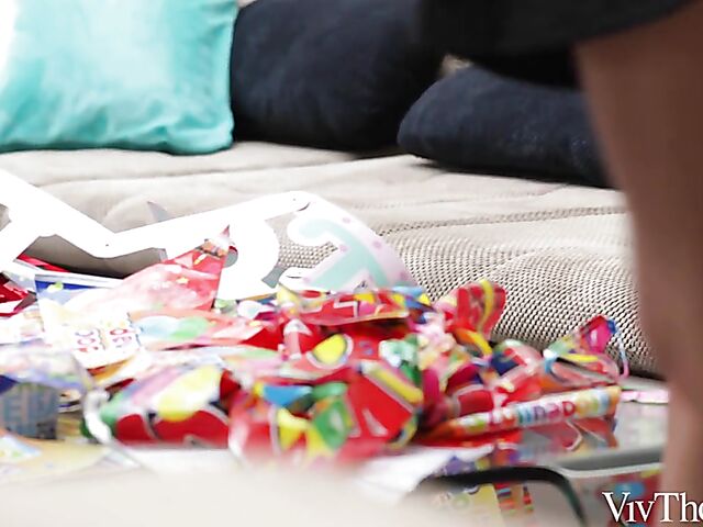 Viv Thomas lesbian story with Angelika Greys and Jessika Night