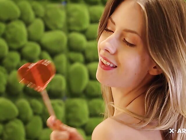 Lollipop play and faucet masturbation with skinny Rebecca Volpetti