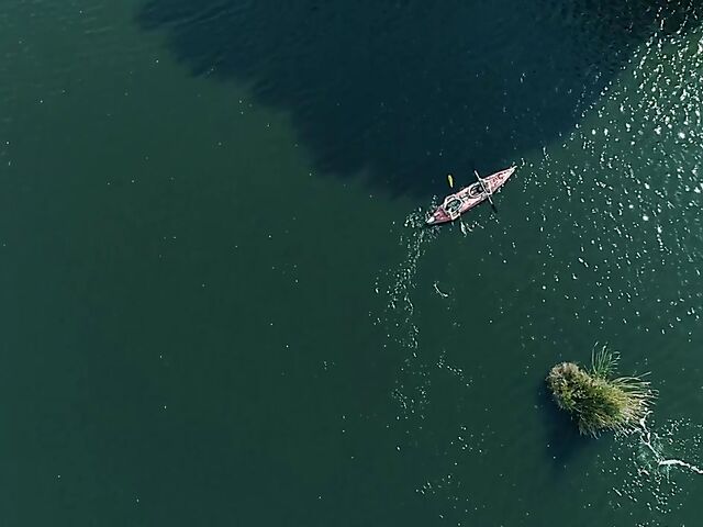 Lovely vacation and perfect sex with slim blonde Emma Hix