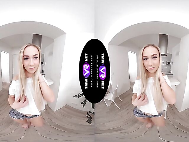 Jenny Wild - Blonde masturbation video in VR 3D 