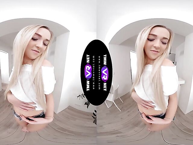 Jenny Wild - Blonde masturbation video in VR 3D 