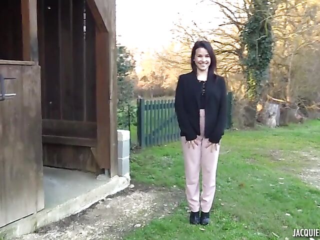 French bathroom anal with 25-year-old Heivy