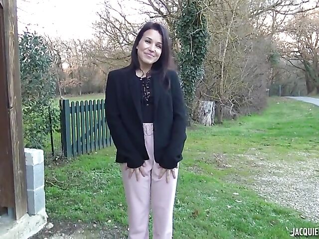 French bathroom anal with 25-year-old Heivy