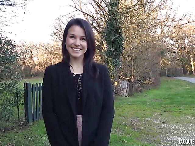 French bathroom anal with 25-year-old Heivy