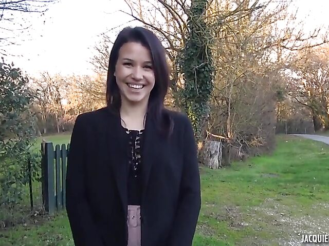 French bathroom anal with 25-year-old Heivy