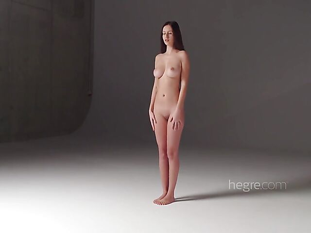 Behind the scenes of perfect Alisa posing nude during her photo session