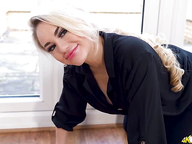 Ashley Jay - Dirty talk JOI and nipple flash while cleaning the floor