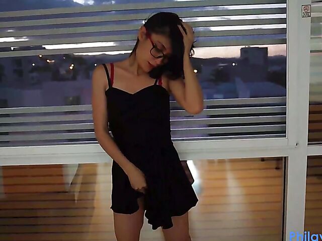 Ferr Lima - Exotic girl with glasses solo session