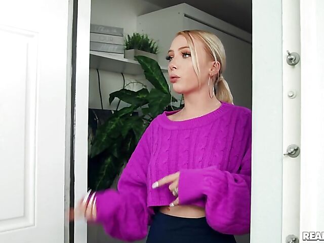 Pillow humping and interracial threesome in ripped leggings with teen Dixie Lynn and two boys 