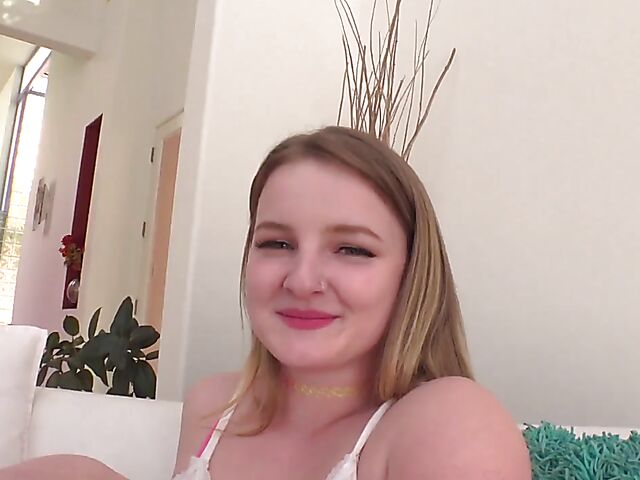 Eliza Eves - Asslicious teen fuck session gonzo style