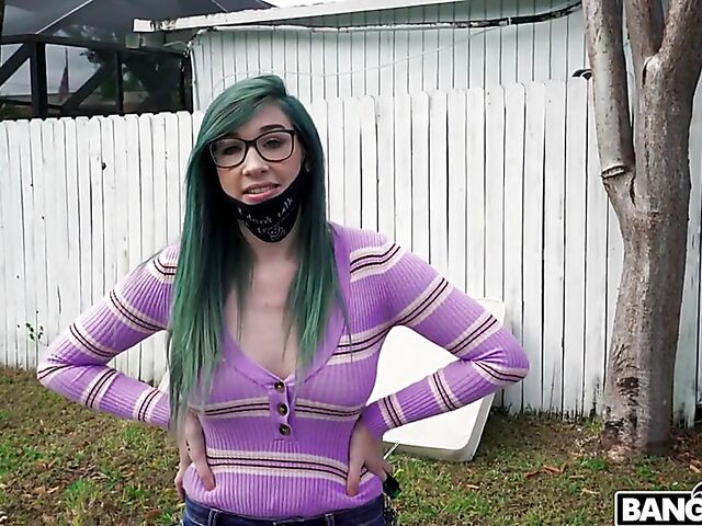 Green hair girl with glasses Savannah Siren shows her pretty boobs and jumps in to have sex in the van