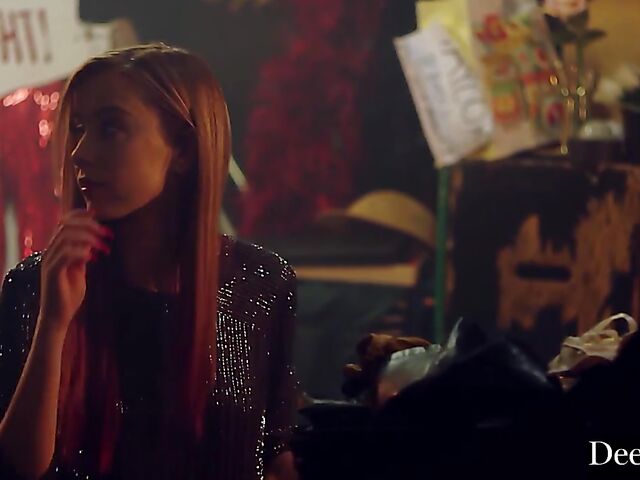 Interracial anal on stage with Haley Reed and Troy Francisco