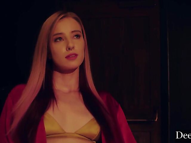 Interracial anal on stage with Haley Reed and Troy Francisco