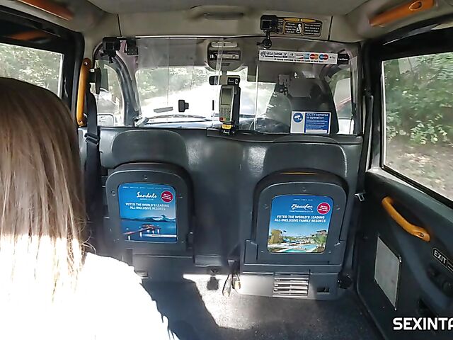 Sara Kay's backseat fuck adventure with a taxi driver