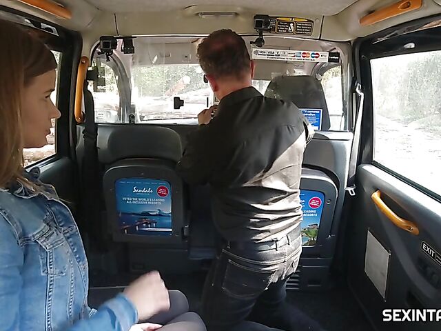 Sara Kay's backseat fuck adventure with a taxi driver