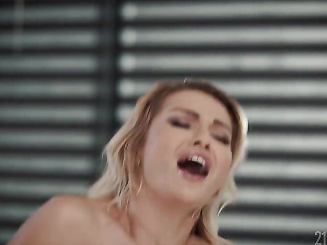 Erotic anal during working hours with extremely seductive Cherry Kiss