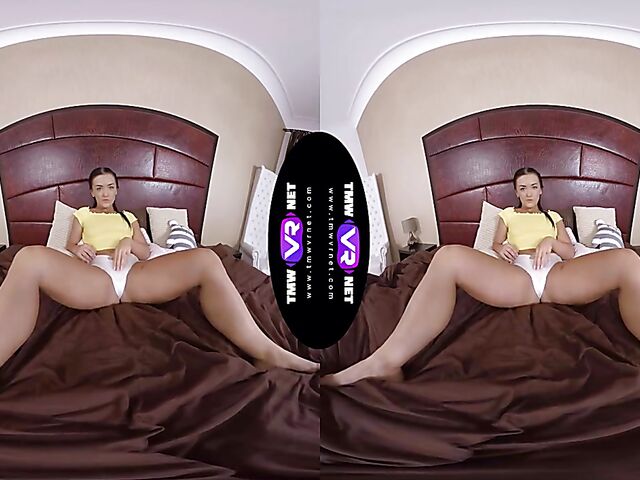 Zuzu Sweet's white panties solo and pussy fingering in VR 3D