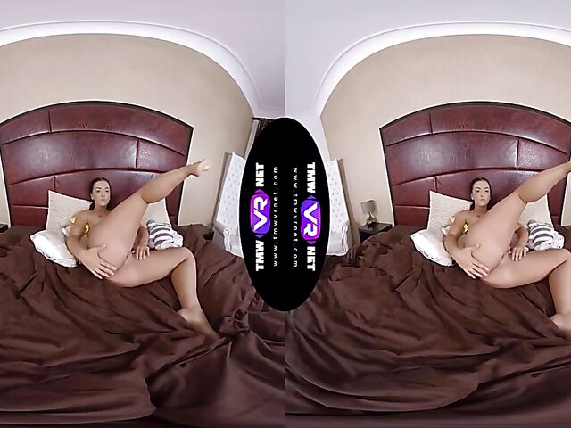 Zuzu Sweet's white panties solo and pussy fingering in VR 3D