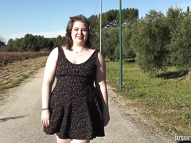 French chubby DP slut Anais gets tag teamed