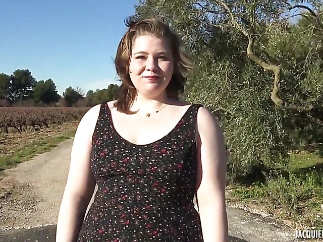 French chubby DP slut Anais gets tag teamed