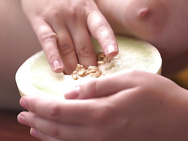 Australian chubby girl Everest playing with fruit and masturbating on the counter