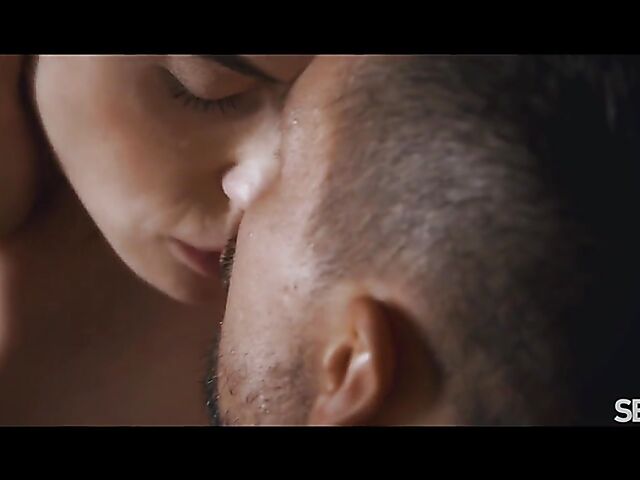 2 lines get Cristal Caitlin in the mood for passionate sex