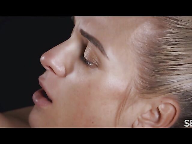 2 lines get Cristal Caitlin in the mood for passionate sex