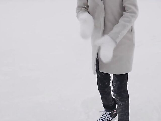 Lilly - Erotic solo fingering in the bathroom