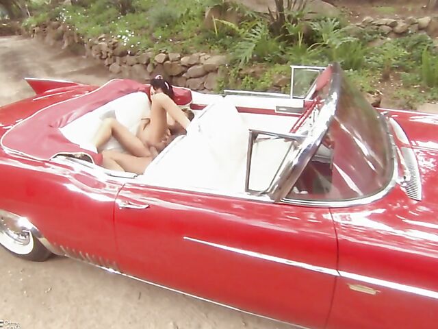 Ruby Knox - Car sex in the open air in the convertible