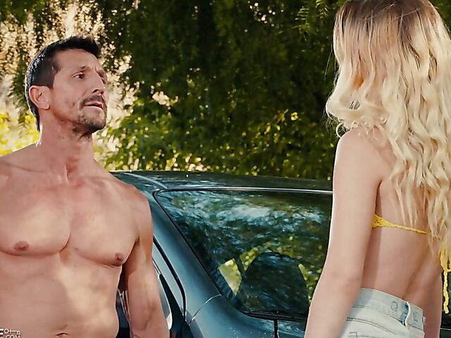 Riley Star washing her stepdad's car with her small tits and riding his cock outdoors