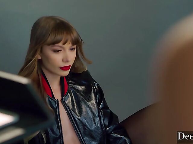 Kinky photoshoot and BBC threesome with hot models Ashley Lane and Naomi Swann