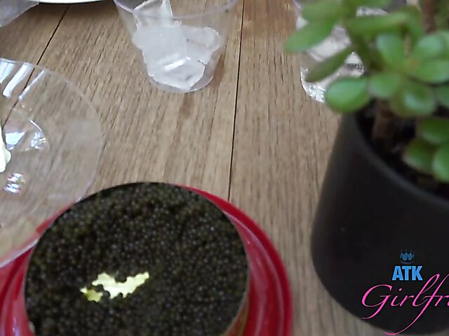 Breakfast and sex with your POV girlfriend Paris White