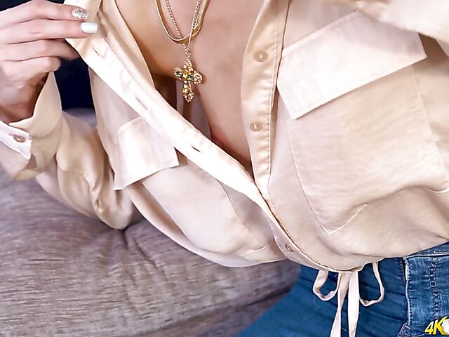 Downblouse jerk instructions from flat chested Rose R