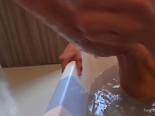 Sali and Quin bathtub masturbation and sex POV