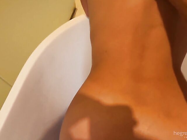 Sali and Quin bathtub masturbation and sex POV