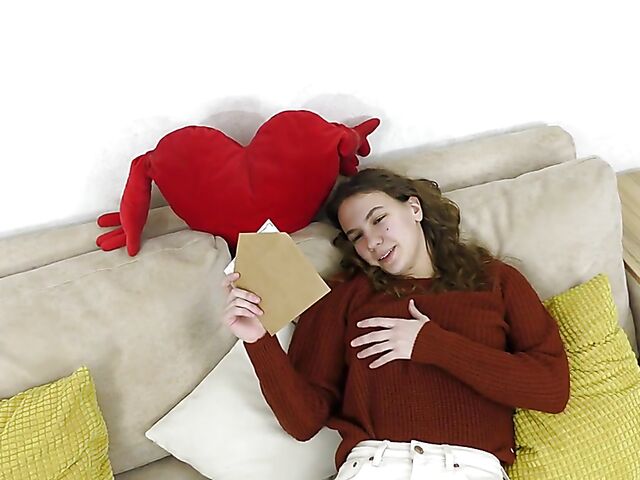 Madison Love - Solo pussy play on the couch