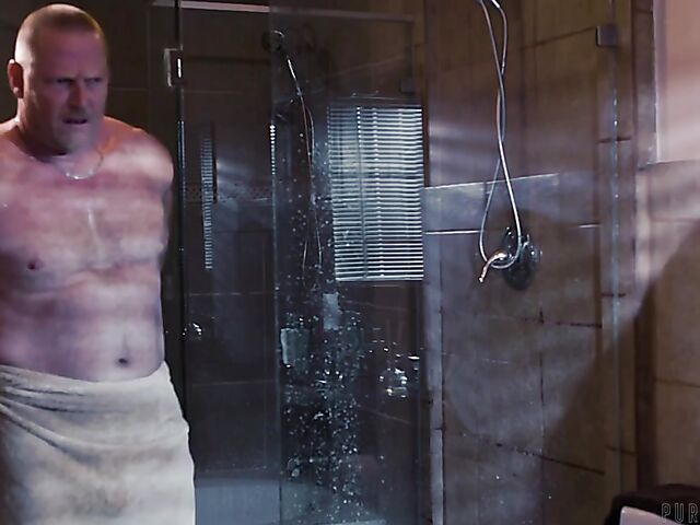 Couple threesome with Lauren Phillips' goddaughter Paisley Porter