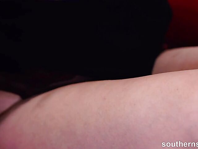 Kinky Ivy Hamiton's solo breath play and hitachi wand fun