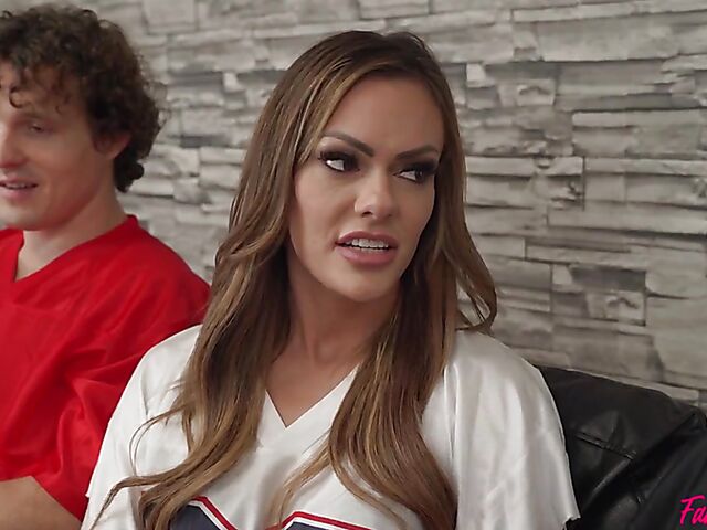 Fantasy 4some family fuck on Sunday with Aila Donovan and Lulu Chu