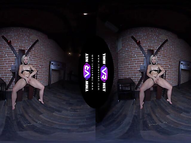 3D Virtual reality masturbation solo in the dungeon with Anna Rey