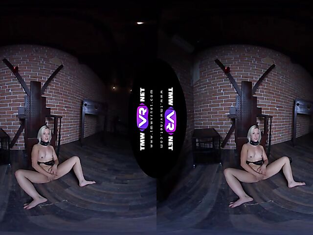 3D Virtual reality masturbation solo in the dungeon with Anna Rey