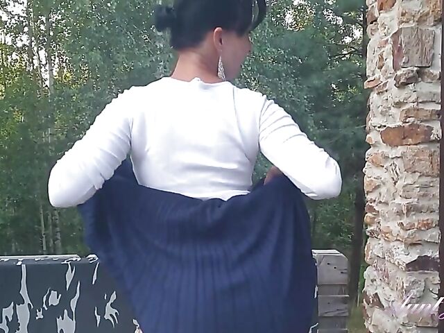 Wanilianna - MILF dirty talk masturbation in nylons