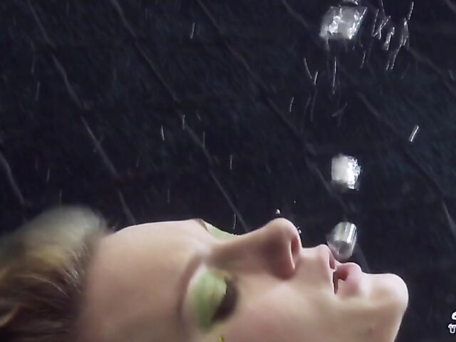 Underwater lesbian loving with Lexi Swallows and Taylor Dare