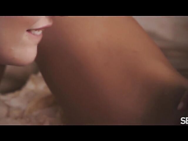 Lesbian babes Mia Evans and Lena Love love it sensual